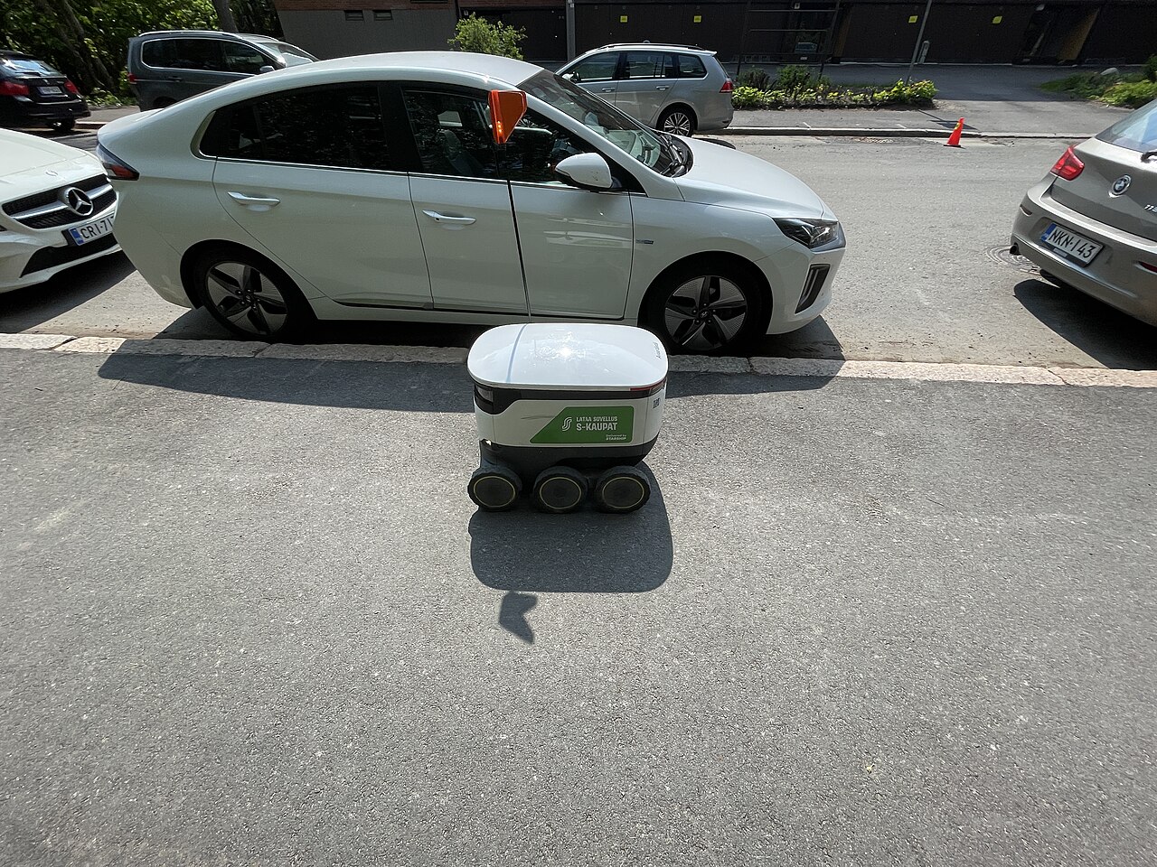 Ten Million Dinners Later: Sidewalk Delivery Robots Go Mainstream